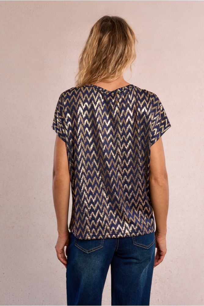 Straight, iridescent T-shirt