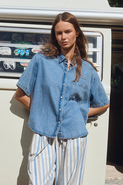 Chemise denim, manches courtes