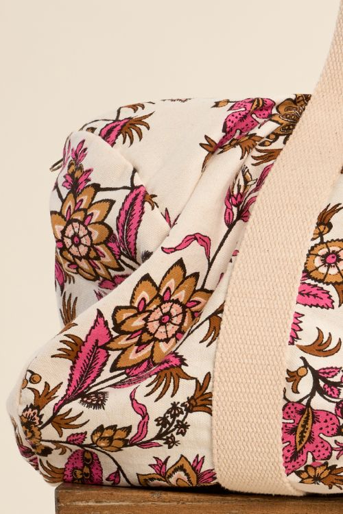 Bolso de mujer de tela, estampado floral.