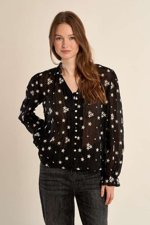 Camisa de mujer de manga larga poeta, con estampado.