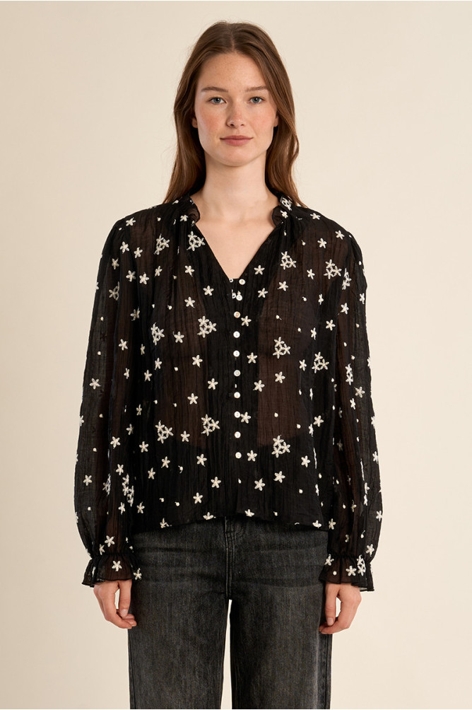 Chemise brodée en semi-transparence