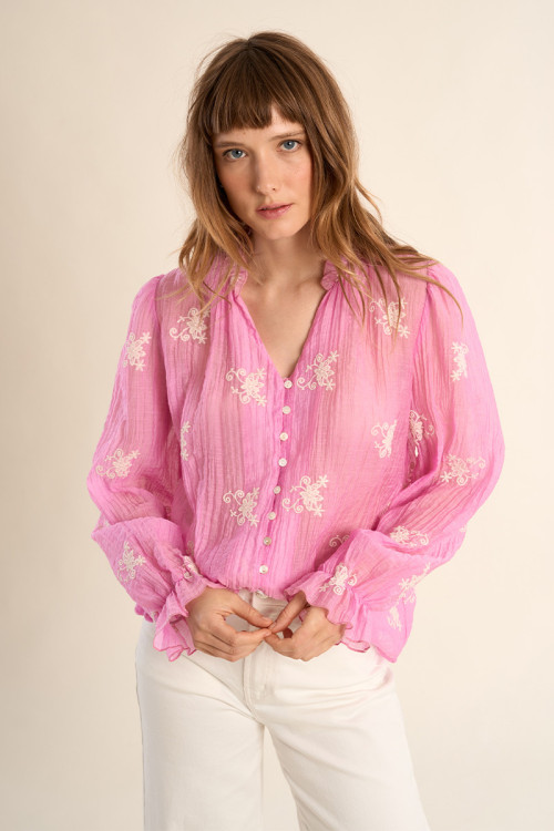 Camisa de mujer de manga larga poeta, con estampado.
