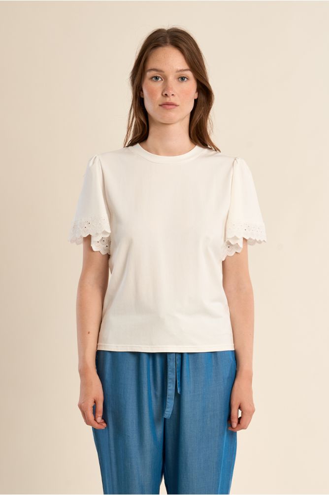 Oversized cotton T-shirt, ruffled sleeves