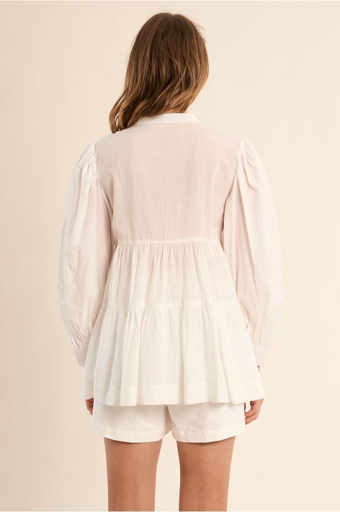 Longue chemise en coton, broderies anglaises
