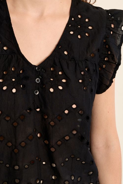 Top en coton, broderies ajourées