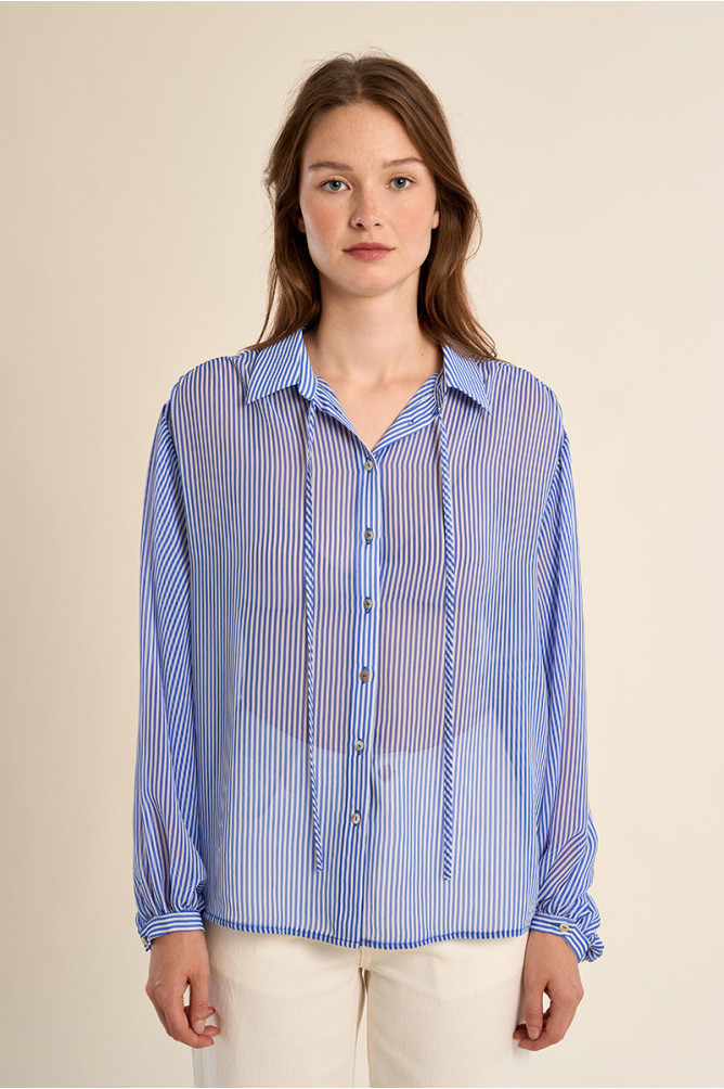 Large chemise rayée, en semi-transparence