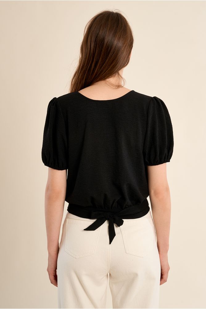 Tie crop top