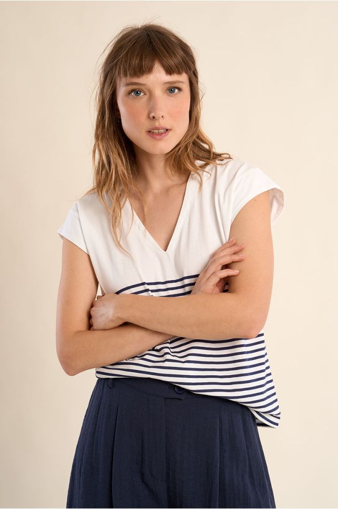 Camiseta de mujer de manga larga, estampado rayas.