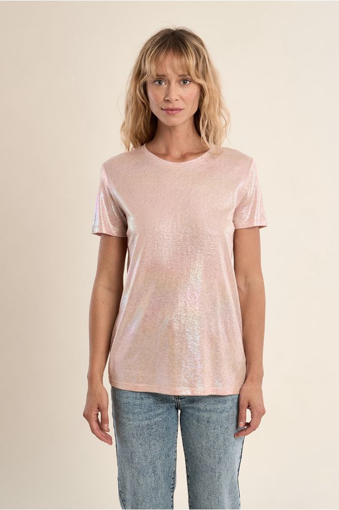 Camiseta de mujer de manga corta, en tejido brillante.