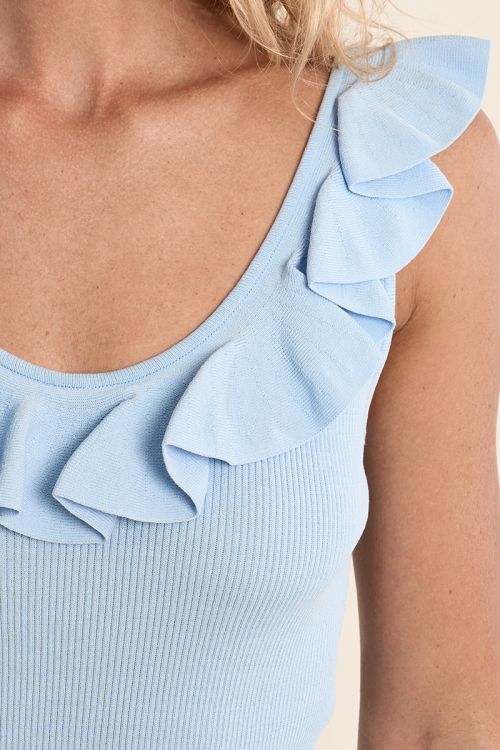 Round neck tank top with ruffles