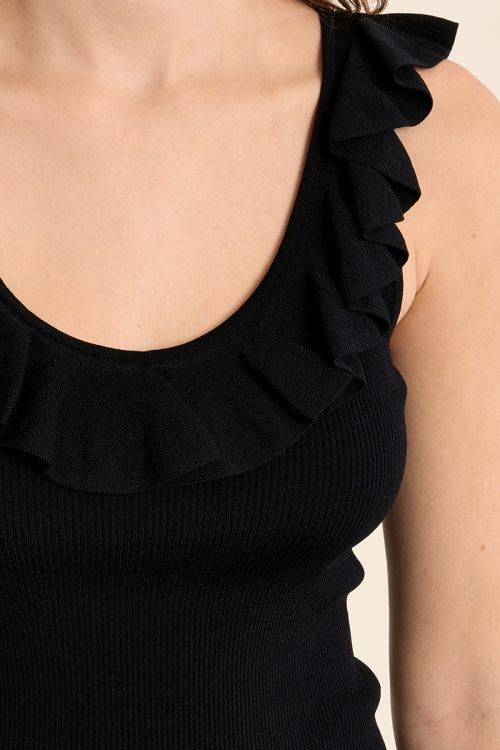 Round neck tank top with ruffles