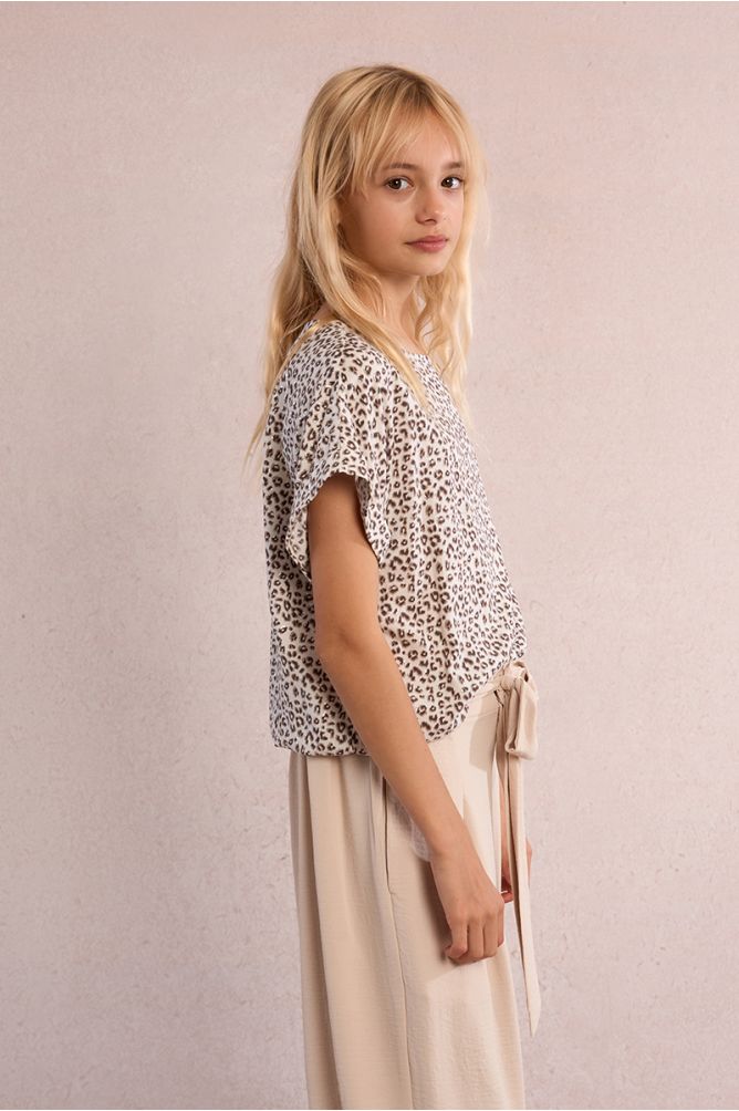 Leopard print top