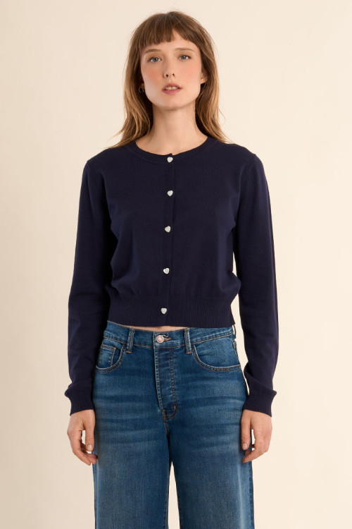 Gilet boutonné, détails cœurs