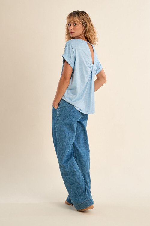 T-shirt casual, ouverture dans le dos 