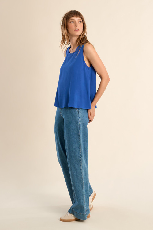 Crew neck tank top