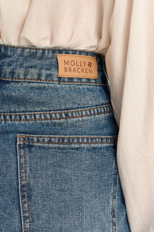 Jean barrel, taille haute