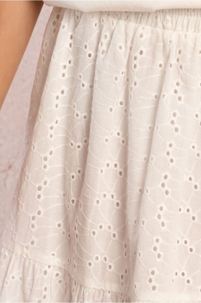 Jupe longue en broderie