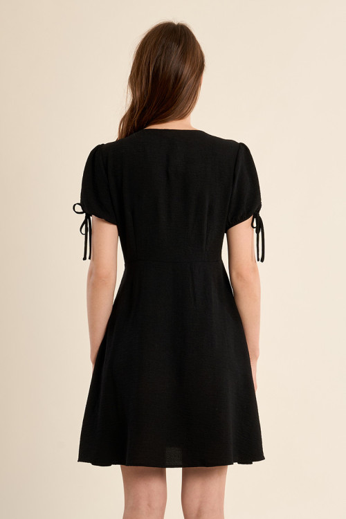 Robe courte avec manches nouables