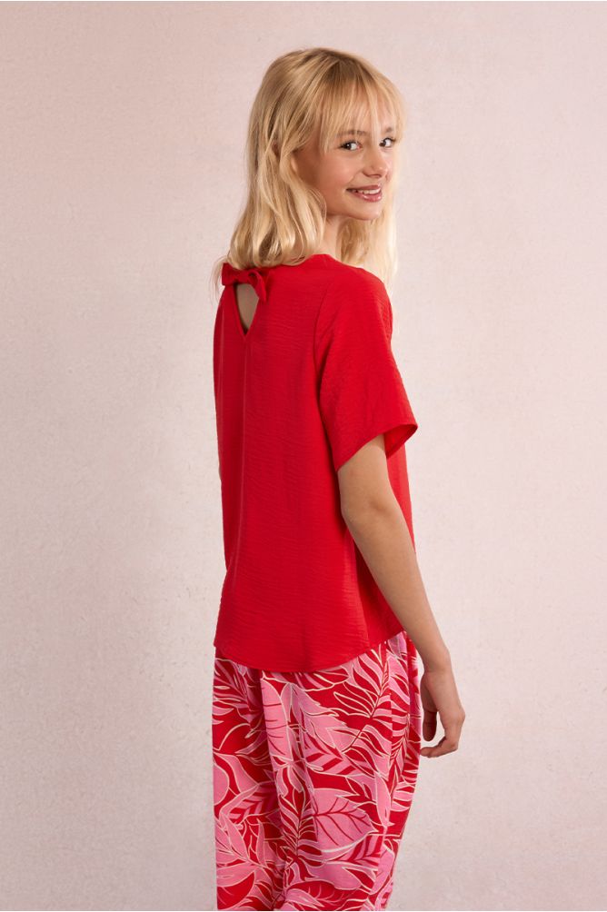 T-shirt with bow
