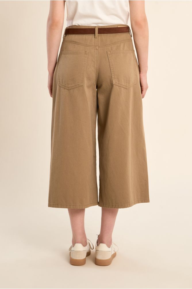 Denim cropped pants, oversized
