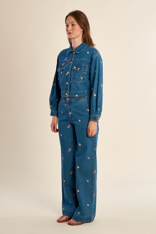 Short embroidered denim jacket