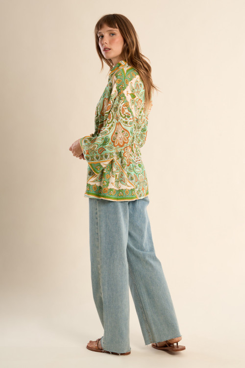 Kimono de mujer de manga larga, con estampado.
