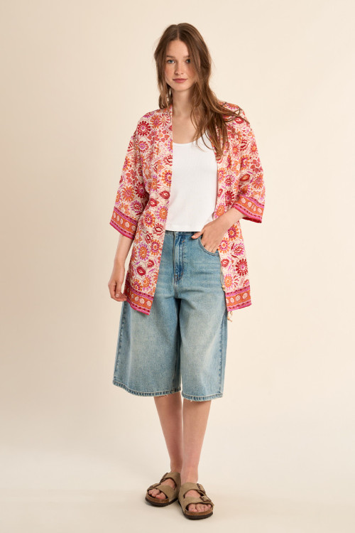 Kimono de mujer de manga 3/4, estampado étnico.