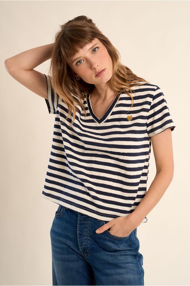 Camiseta de mujer de manga corta, estampado de rayas.