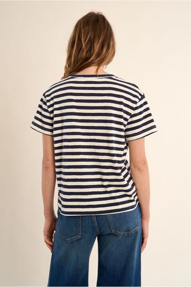 Camiseta de mujer de manga corta, estampado de rayas.