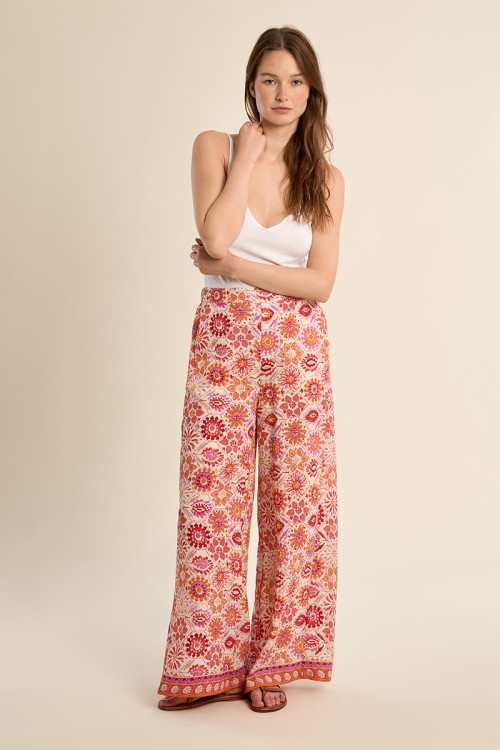 Pantalón de mujer largo, estampado étnico.