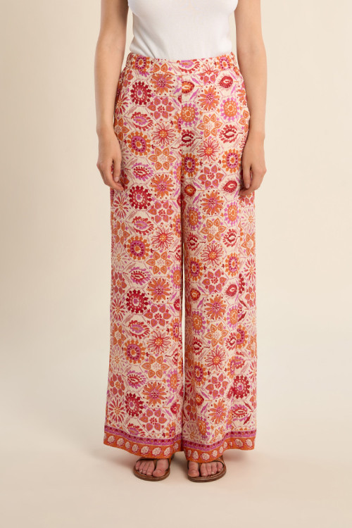 Wide pants, printed