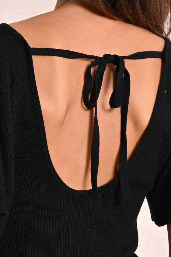Backless knit top