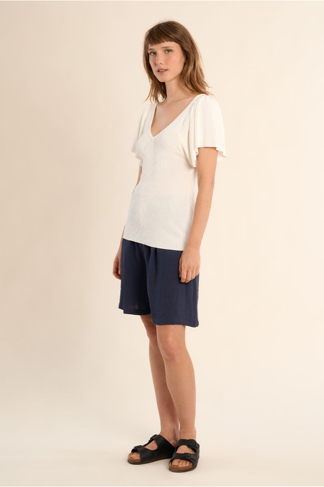 Backless knit top