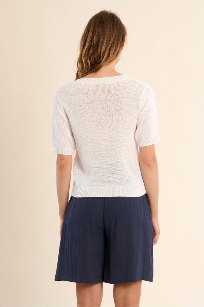 Short-sleeved knitted sweater
