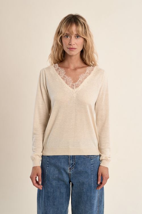 Fine knit, long sleeves
