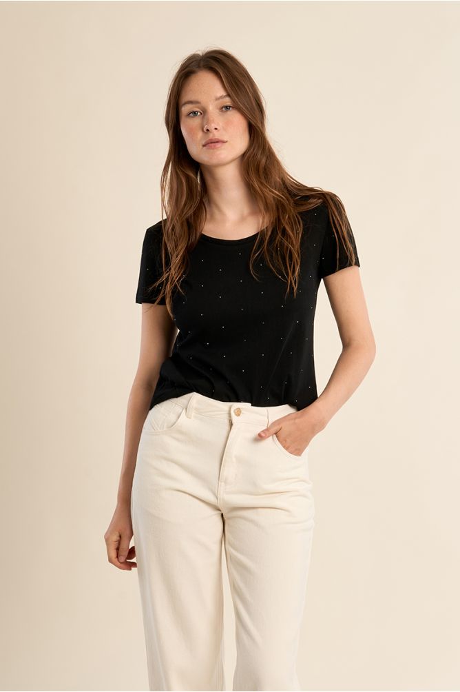 Basic T-shirt, studded with rhinestones
