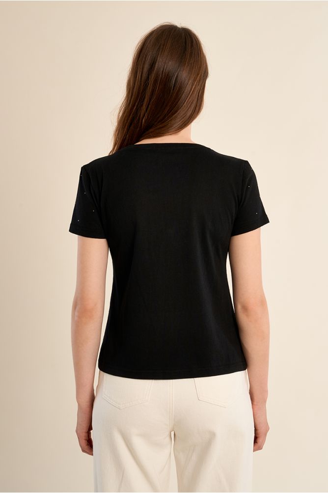 Basic T-shirt, studded with rhinestones