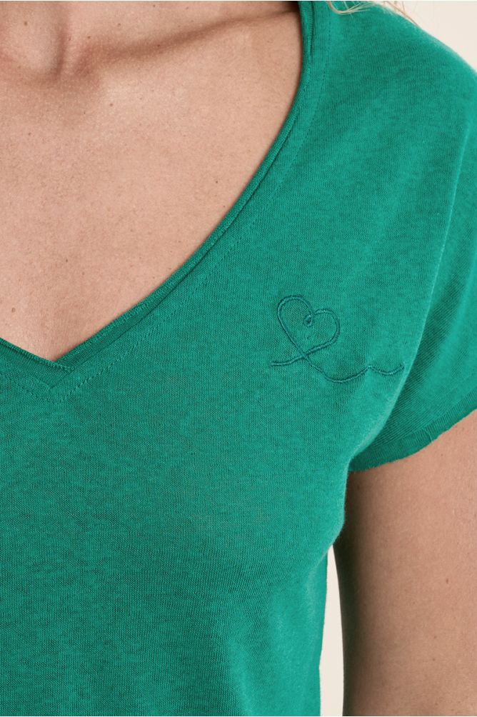 T-shirt col V