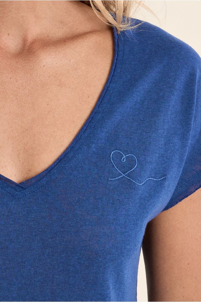 T-shirt col V