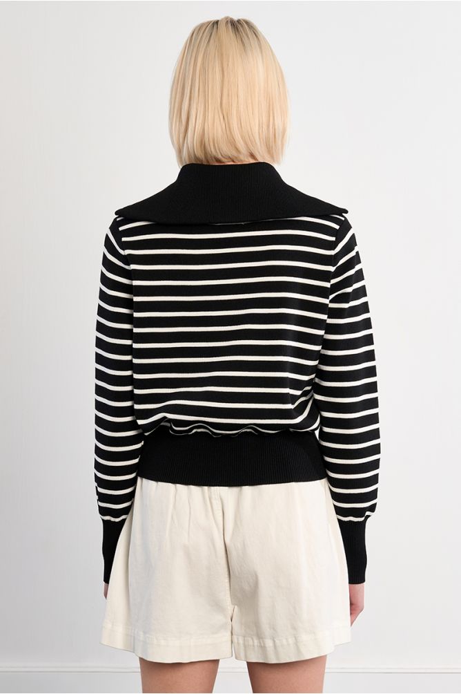 Chaqueta de mujer de manga larga, con estampado.