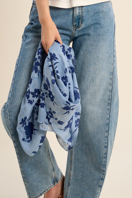Pañuelo de mujer liso, estampado.