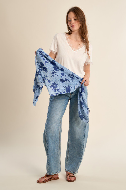 Large foulard, imprimé floral