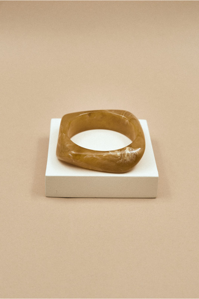 Bakel Amber