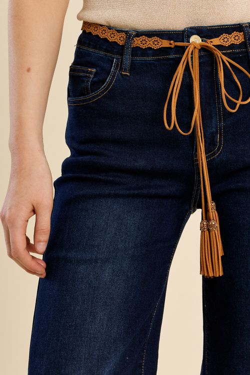 Knotted belt