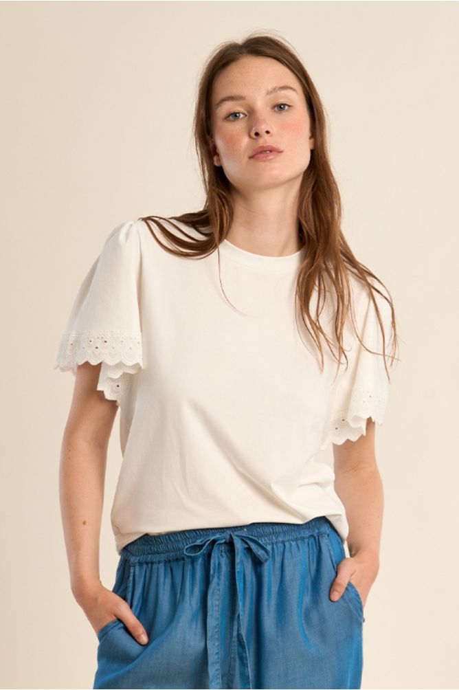 Oversized cotton T-shirt, ruffled sleeves