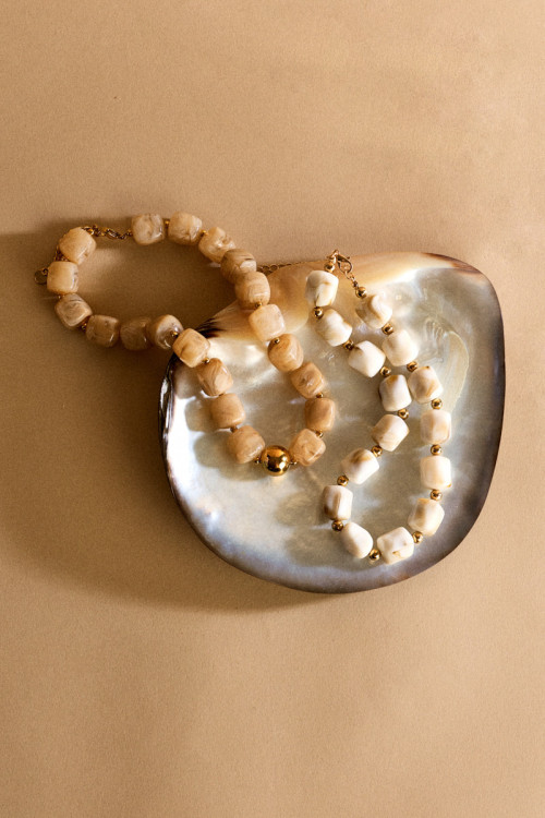 Mineral ivory