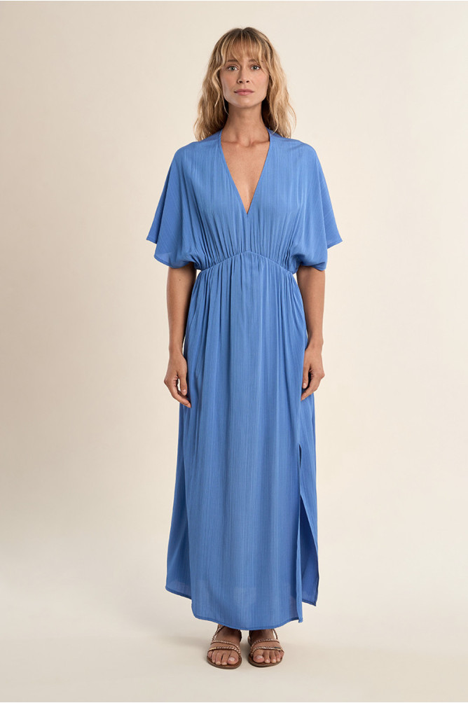 Long, elasticated dress