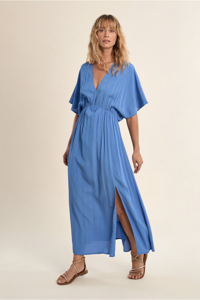 Long, elasticated dress