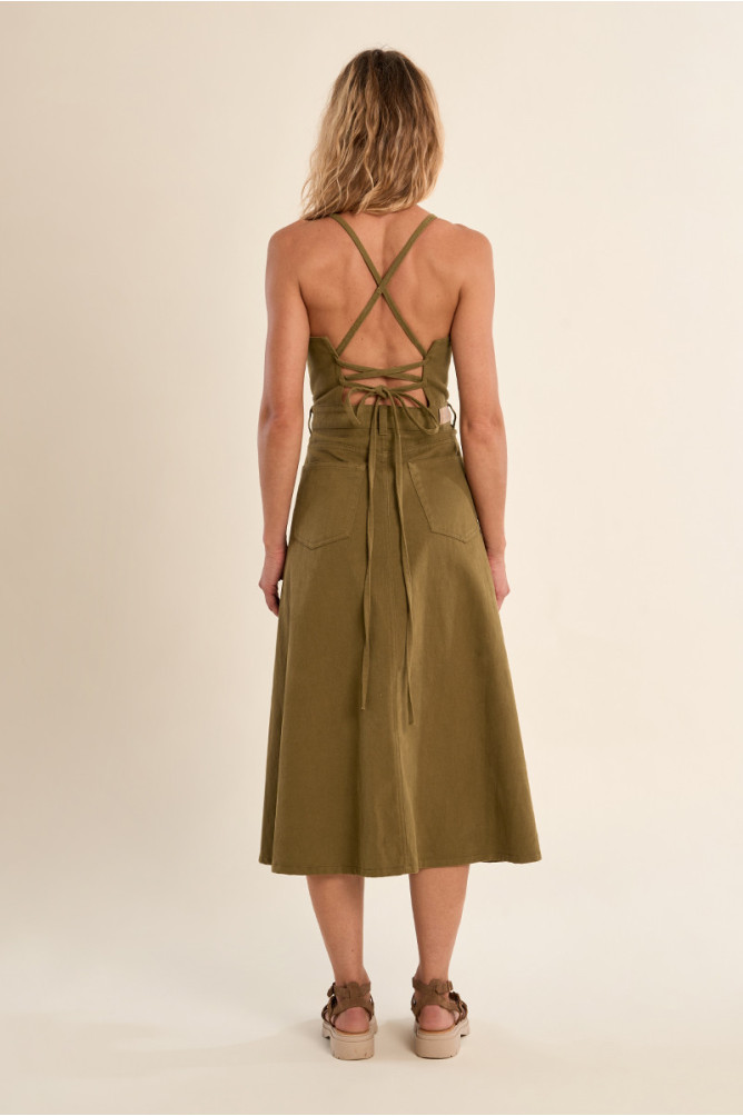 Robe en denim, nouable