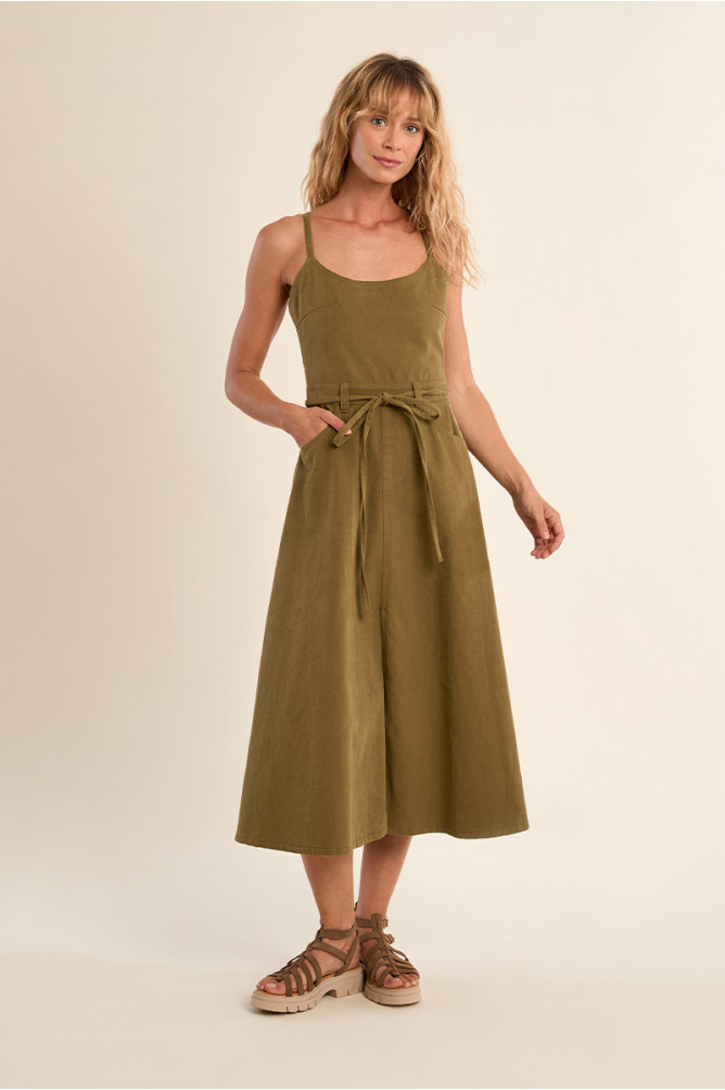 Robe en denim, nouable